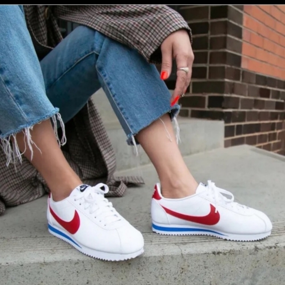 Nike Cortez Basic SL Shoes